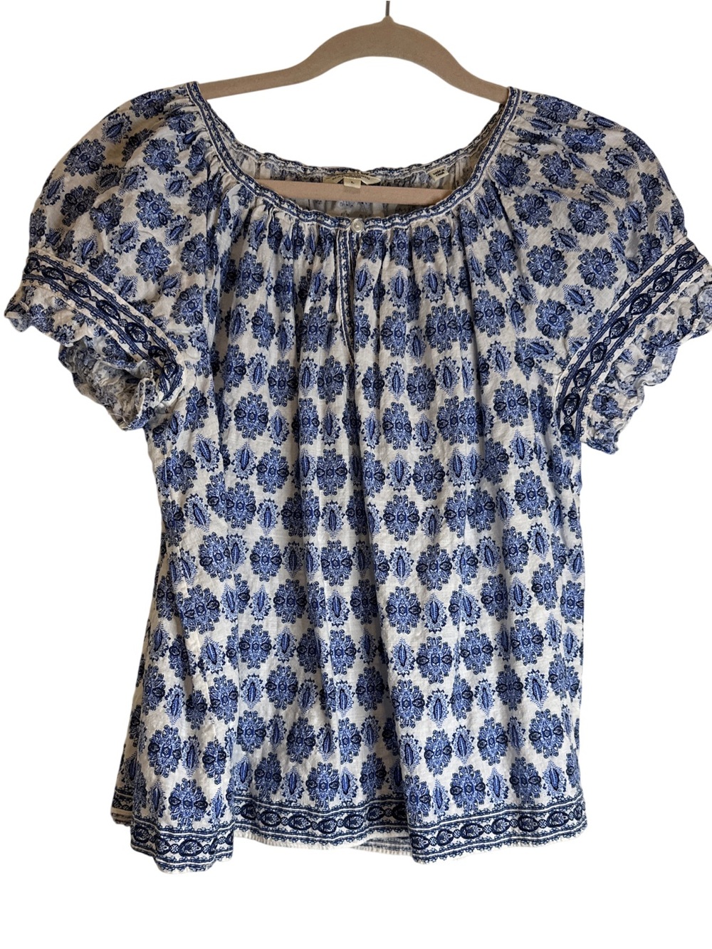 Max Studio Blue and White Pattern Peasant Blouse, size L